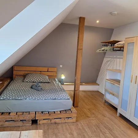 Zentral Komplette Fewo, 4 Schlafbereiche Bis Zu 8 Personen Bielefeld