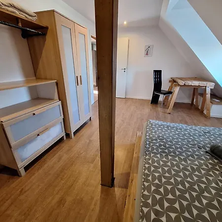 Apartment Zentral Komplette Fewo, 4 Schlafbereiche Bis Zu 8 Personen Bielefeld