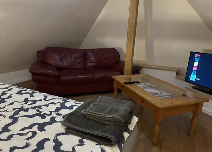 Daire Zentral Komplette Fewo, 4 Schlafbereiche Bis Zu 8 Personen