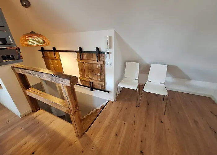 Zentral Komplette Fewo, 4 Schlafbereiche Bis Zu 8 Personen Appartement Bielefeld