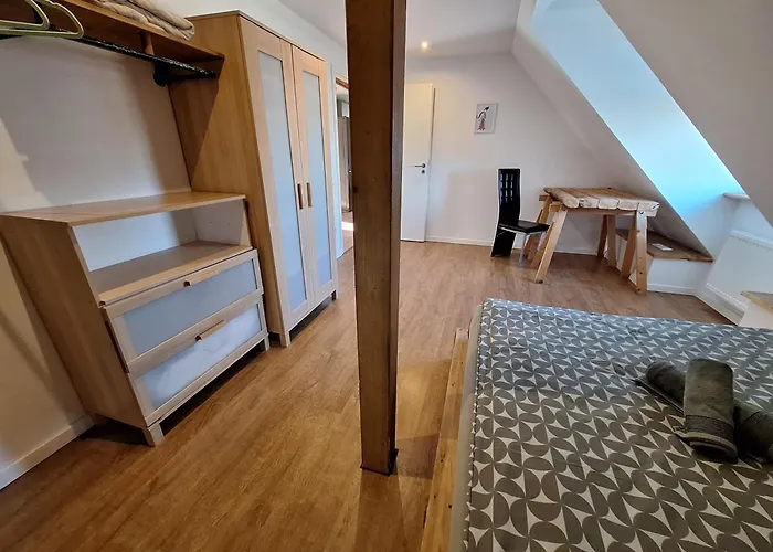 Apartmán Zentral Komplette Fewo, 4 Schlafbereiche Bis Zu 8 Personen Bielefeld